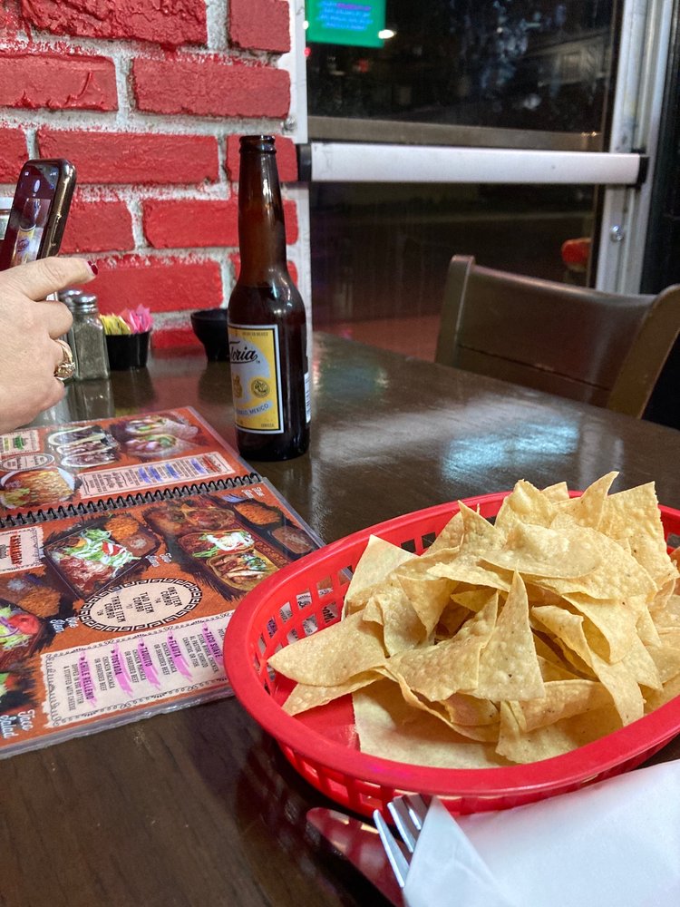 BONANZA RESTAURANT 195 Photos & 157 Reviews 1810 W Willow St, Long