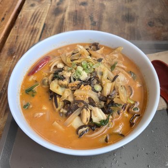 District H - Spicy seafood noodle soup - Korean Near Me - Seattle, Washington