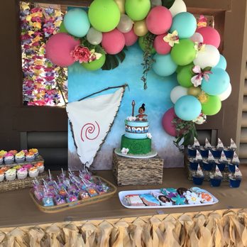 C&D Balloons and Crafts - Beautiful balloon arch done by Krista - Party Supplies Near Me