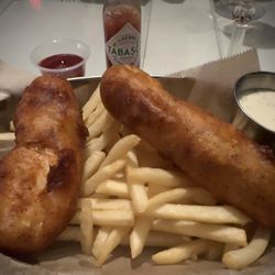 Knemeyer's Eatery & Spirits - Fish & Chips Fridays