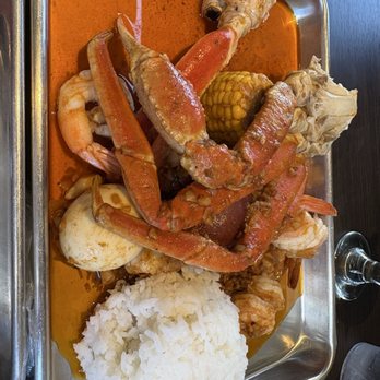 Babii Cajun Uptown - Babii Combo - Caterers Near Me - Minneapolis, Minnesota Babii Cajun Uptown - Babii Combo - Caterers Near Me - Minneapolis, Minnesota