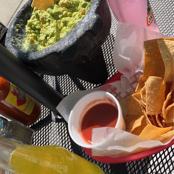 Rincón Mexicano - Guac - Mexican Near Me - Somerville, Massachusetts