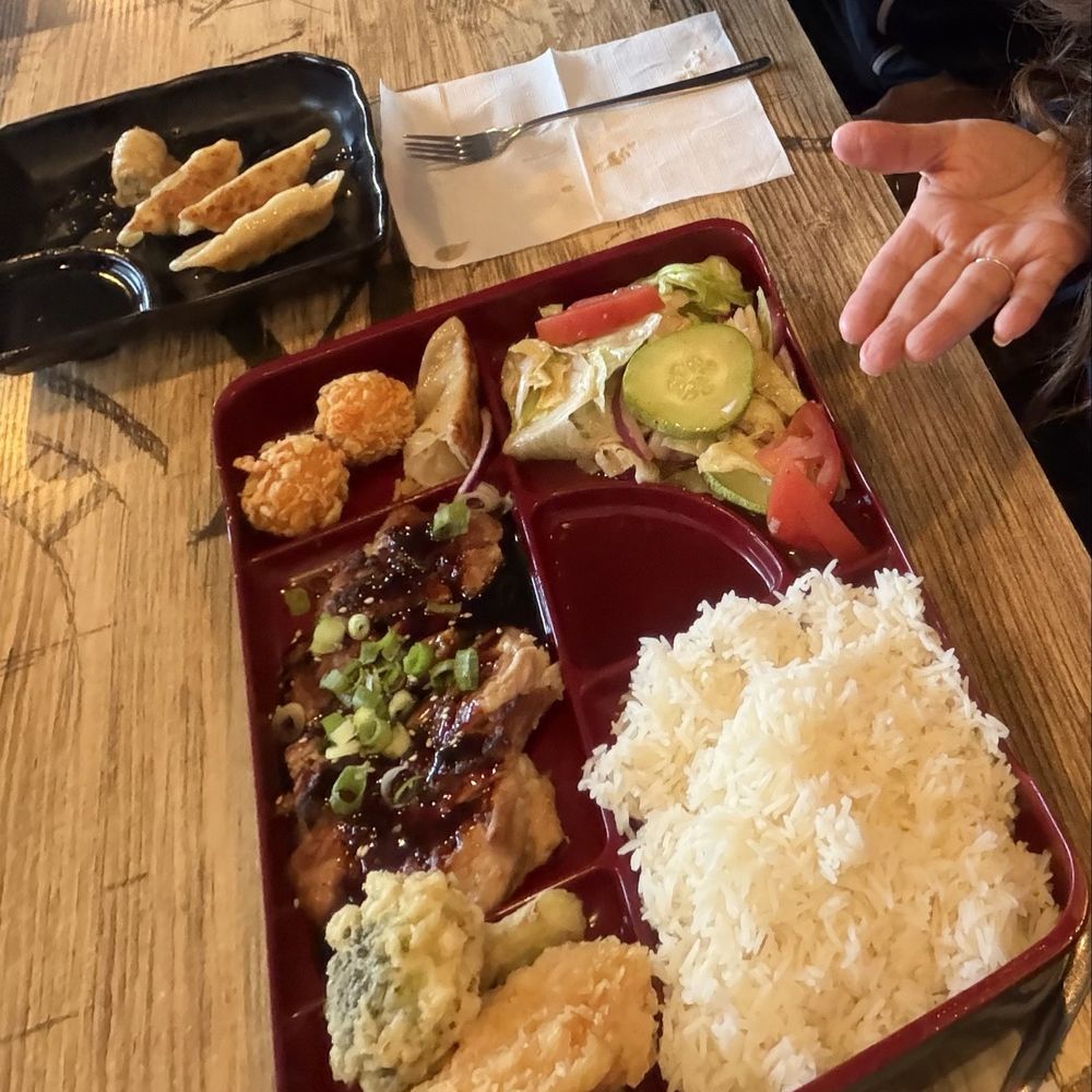 Umami Ramen And Grill - Lunch special bento box - Ramen Near Me - Surrey, British Columbia Umami Ramen And Grill - Lunch special bento box - Ramen Near Me - Surrey, British Columbia