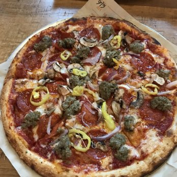 Blaze Pizza - Salad Near Me - Henderson, Nevada