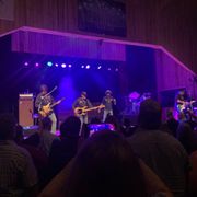 ミュージック In Concert at Renfro Valley Ricky Skaggs at Renfro Valley – Mt. Vernon – Rockcastle