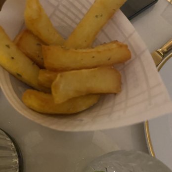 JNcQUOI - French fries (missing a few) - Portuguese Near Me - Lisbon, 11