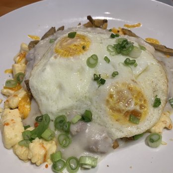 Floradora Saloon - Breakfast Poutine (Eggs over easy) - New American Near Me - Telluride, Colorado Floradora Saloon - Breakfast Poutine (Eggs over easy) - New American Near Me - Telluride, Colorado