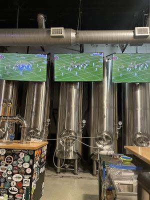 Strings Sports Brewery by null