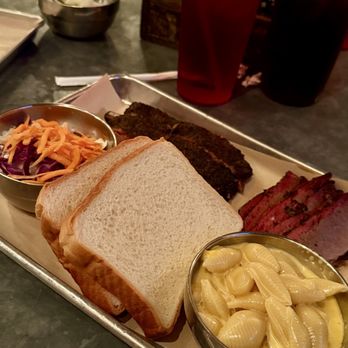 Stubb's Bar-B-Q - Barbeque Near Me - Austin, Texas