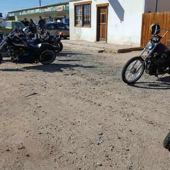 Lee's Tavern - Outside of the bar with a few friends - Bars Near Me - Yermo, California Lee's Tavern - Outside of the bar with a few friends - Bars Near Me - Yermo, California