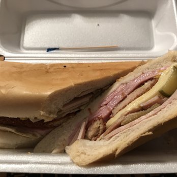 El Palacio De Los Jugos - Fruits & Veggies Near Me - Miami, Florida