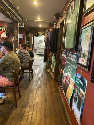 Nana's Irish Pub by null