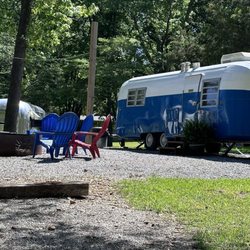 Ky Lake Glamping - Vintage glamping larger