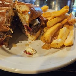 Bennigan's - Wiskey burger with sautéed onions slapped