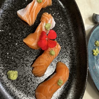 Kyojin DC - Salmon belly and salmon nigiri - Sushi Bars Near Me - Washington, DC, District of Columbia Kyojin DC - Salmon belly and salmon nigiri - Sushi Bars Near Me - Washington, DC, District of Columbia