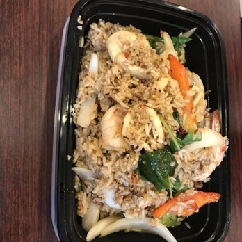 Siam Bistro - shrimp and chicken fried rice - Thai Near Me - Boston, Massachusetts Siam Bistro - shrimp and chicken fried rice - Thai Near Me - Boston, Massachusetts