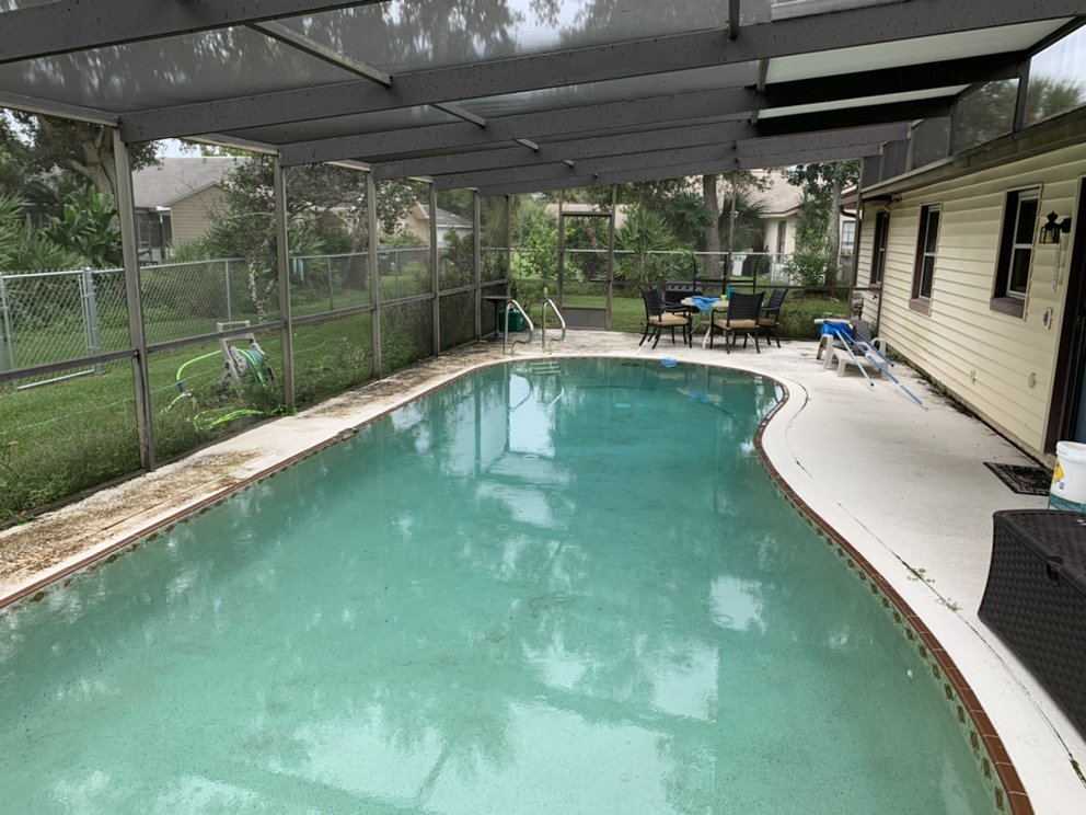 Slide of Serpa & Son’s Pressure Washing