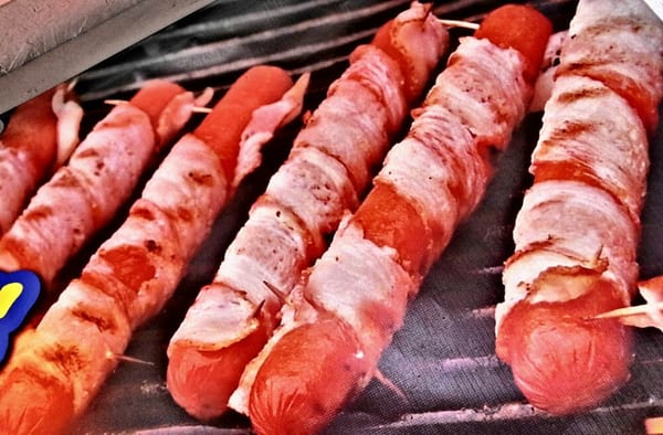 Micky's Hot Dogs by null