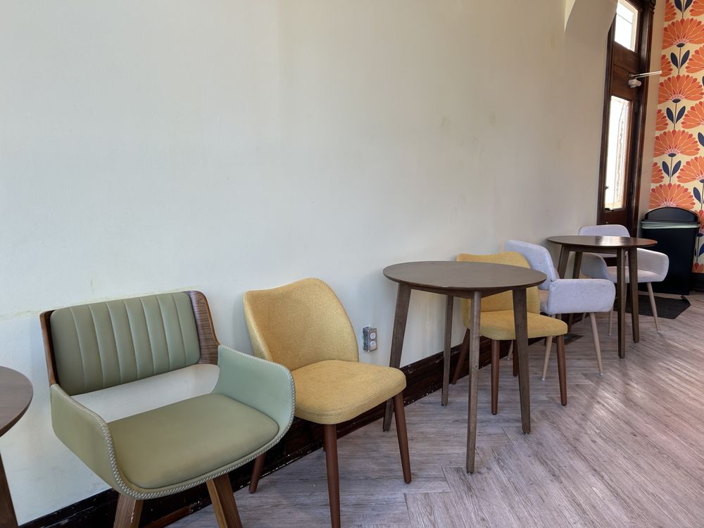 Adelaide’s Wholesome Baked Logo