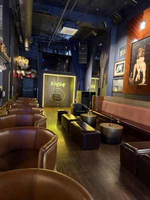 The Vinyl Society by null