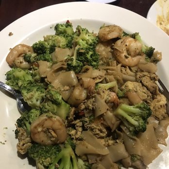 Sushi Iwa - Pad See Eew with shrimp - Asian Fusion Near Me - Apex, North Carolina Sushi Iwa - Pad See Eew with shrimp - Asian Fusion Near Me - Apex, North Carolina