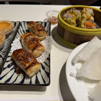 Sam Woo Cafe - Egg custart, Pork bun, pork siomai and rice cake. They're all pretty good. - Desserts Near Me - Artesia, California Sam Woo Cafe - Egg custart, Pork bun, pork siomai and rice cake. They're all pretty good. - Desserts Near Me - Artesia, California