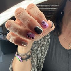 K2 Nails & Spa - Halloween nails