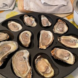 Charlotte Fish Depot - Fresh Gulf oysters shucked at home , yum!
