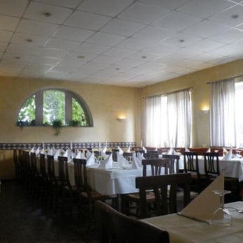 La Rocca - Italian Near Me - Laatzen, NI
