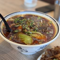 CA NOODLE - Spicy beef noodles