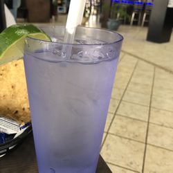 Mariscos El Korita - Water