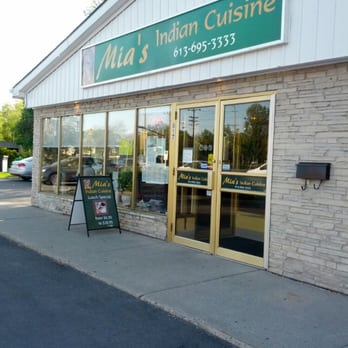 Mia's Indian Cuisine - Corner of woodroffe and Richmond! - Indian Near Me - Ottawa, Ontario Mia's Indian Cuisine - Corner of woodroffe and Richmond! - Indian Near Me - Ottawa, Ontario
