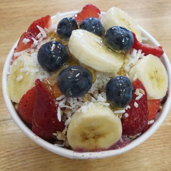 Bowlista - Islander - smaller size - Acai Bowls Near Me - Foothill Ranch, California Bowlista - Islander - smaller size - Acai Bowls Near Me - Foothill Ranch, California