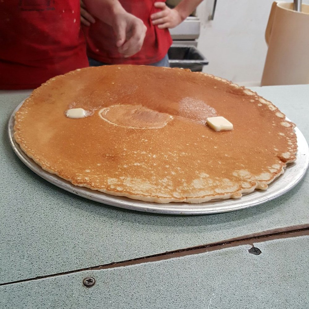 Loose Kaboose Diner - Yum!!! - American Near Me - Seaview, Washington