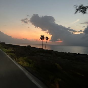 The Money Bar - Sunset - Bars Near Me - San Miguel, ROO