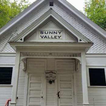 Irvine Park - Enter the front doors of Sunny Valley School, if it's open (Sundays) - Parks Near Me - Chippewa Falls, Wisconsin Irvine Park - Enter the front doors of Sunny Valley School, if it's open (Sundays) - Parks Near Me - Chippewa Falls, Wisconsin