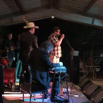 Riley's Tavern - Music Venues Near Me - Hunter, Texas