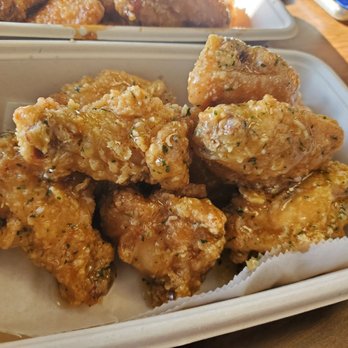 SFC Seoul Fried Chicken - Honey Garlic so good!! - Chicken Wings Near Me - Edison, New Jersey SFC Seoul Fried Chicken - Honey Garlic so good!! - Chicken Wings Near Me - Edison, New Jersey