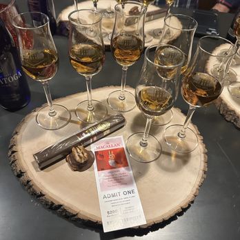 Corona Cigar Company & J.C. Newman Diamond Crown Lounge - Scotch - Whiskey Bars Near Me - Tampa, Florida Corona Cigar Company & J.C. Newman Diamond Crown Lounge - Scotch - Whiskey Bars Near Me - Tampa, Florida