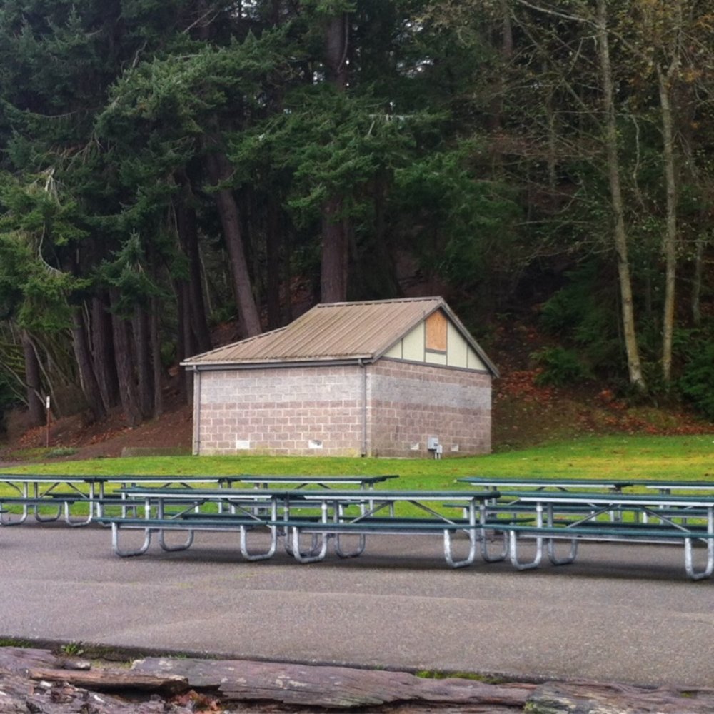 Owen Beach - Restroom hut - Beaches Near Me - Tacoma, Washington Owen Beach - Restroom hut - Beaches Near Me - Tacoma, Washington