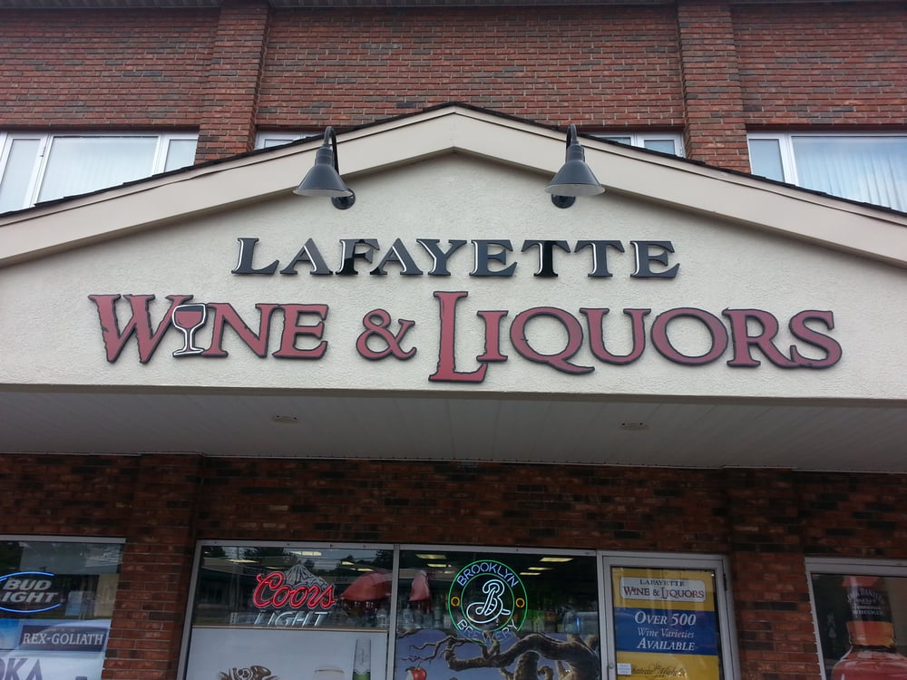LAFAYETTE WINE AND LIQUORS Updated October 2024 30 Lafayette Sq