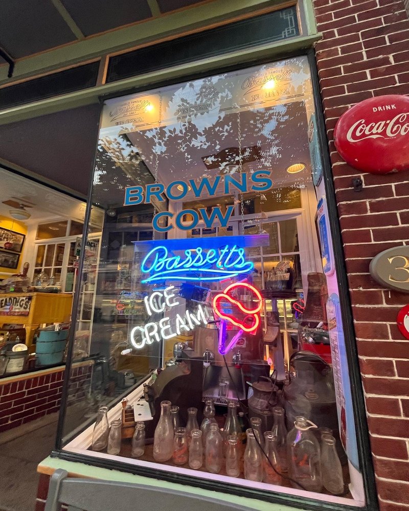 BROWN’S COW Updated August 2024 47 Photos & 57 Reviews 30 S Main