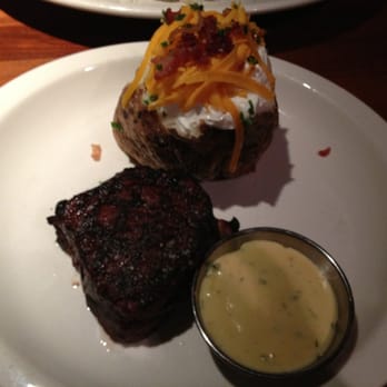 J. Alexander's - Center Cut Filet Mignon - Steakhouses Near Me - Cincinnati, Ohio