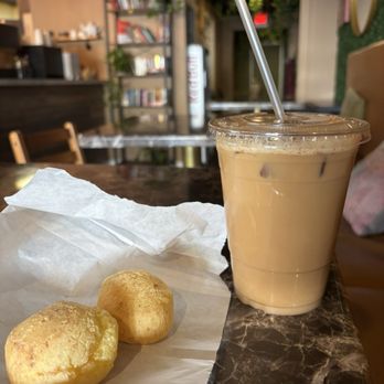 Bliss Coffee Lounge - Apple Crisp Cold Brew (fall special) & pão de queijo - Coffee & Tea Near Me - Somerville, New Jersey