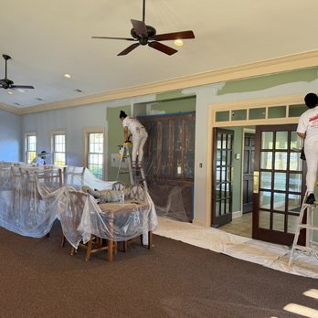 Showstopper Painting - Painters Near Me - Norfolk, Virginia Showstopper Painting - Painters Near Me - Norfolk, Virginia