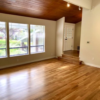 Usa #1 Hardwood Floors - Living Room & Entry - Flooring Near Me - Seattle, Washington Usa #1 Hardwood Floors - Living Room & Entry - Flooring Near Me - Seattle, Washington
