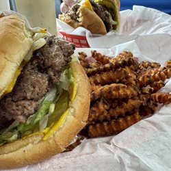 Dairy Mart - Cheeseburger and sweet potato fries