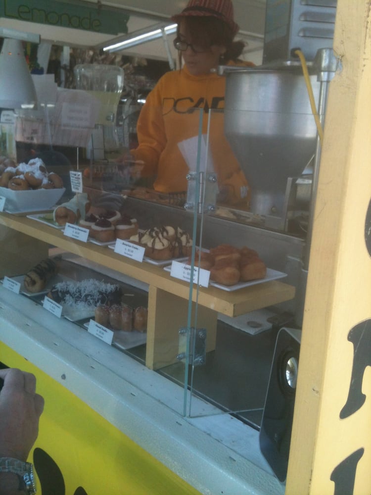 DONUT GIRL’S MINI DONUTS Updated September 2024 1707 1st St E