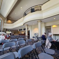 Royal Theatre - Lobby