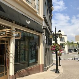 Exterior photo of Persol - Beverly Hills, California Exterior photo of Persol - Beverly Hills, California
